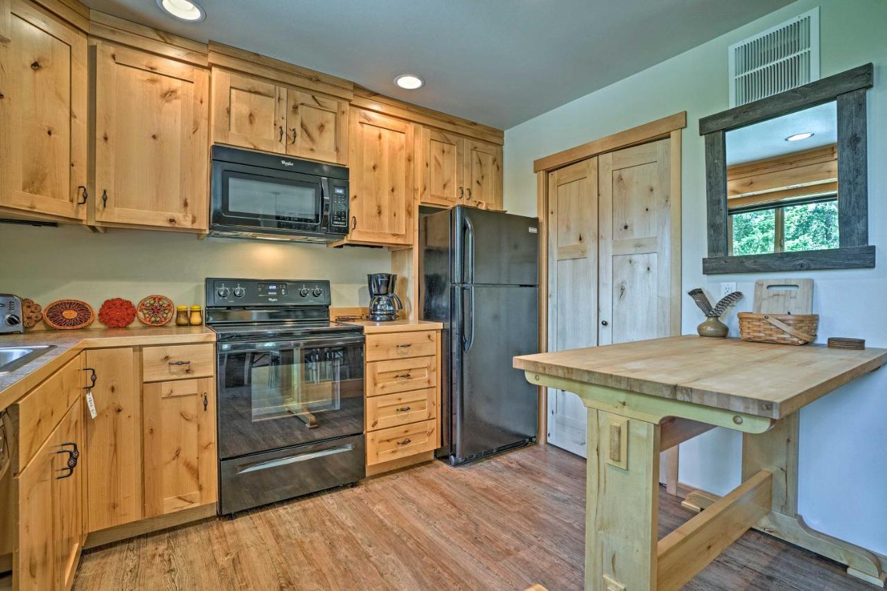 Private Leavenworth Cabin With Mtn Views And Fire Pit Eksteriør billede